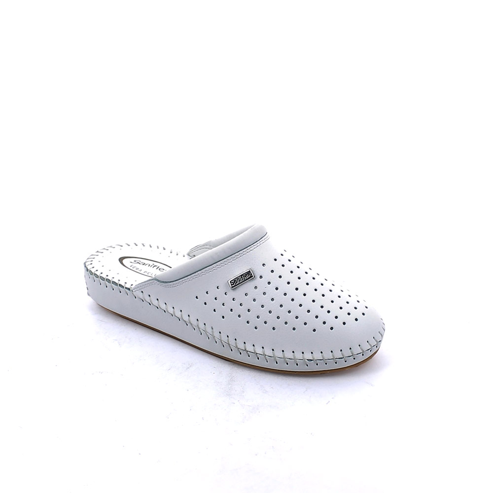 Hand sewn Slipper for women, with Cow leather Upper