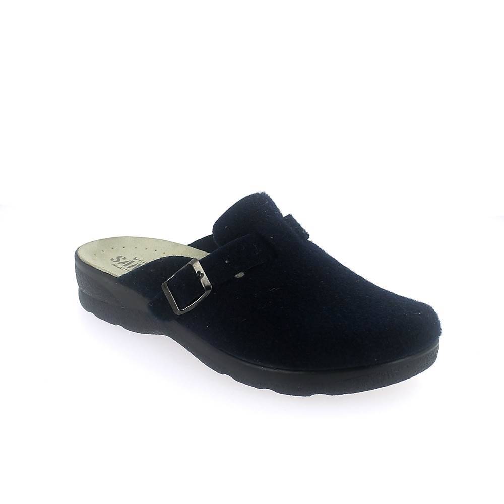 Winter slipper for men with injected outsole. Made in Italy