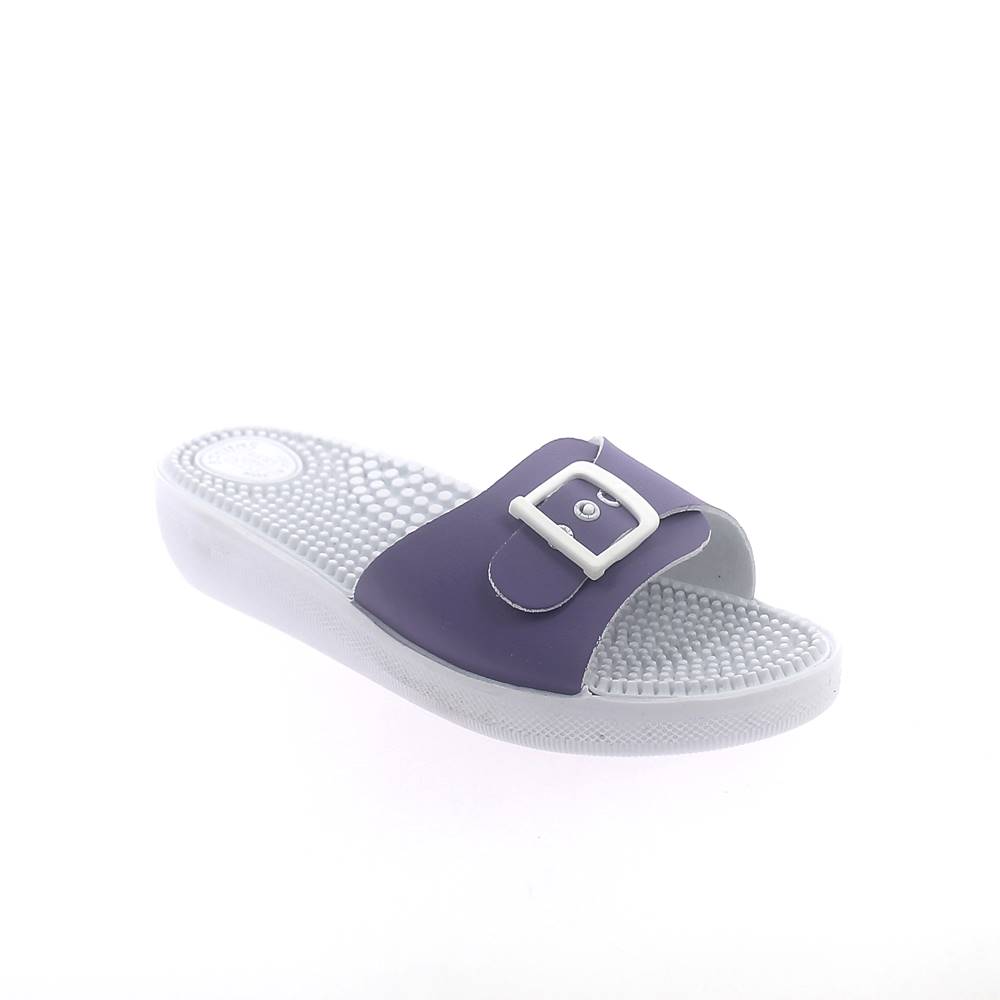 "Animal free" slipper with massaging insole. Model with 1 buckle. Made in Italy