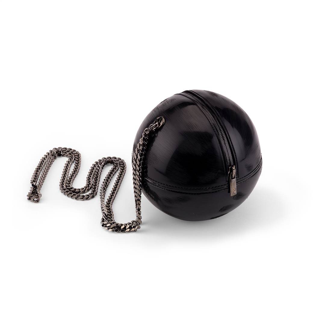 Art. 360.7675 Borsa sfera “Rock’n’Ball” in pvc effetto graffio