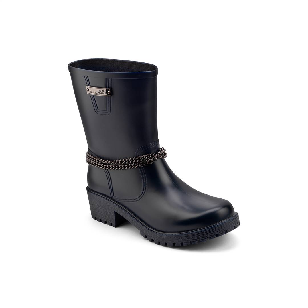 ART. 384.7471. Stivale biker in pvc opaco con catene e placchetta in metallo