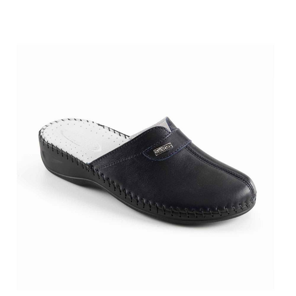 Hand sewn Slipper for women, with Calf leather Upper Hand sewn Slipper for women, with Calf leather Upper