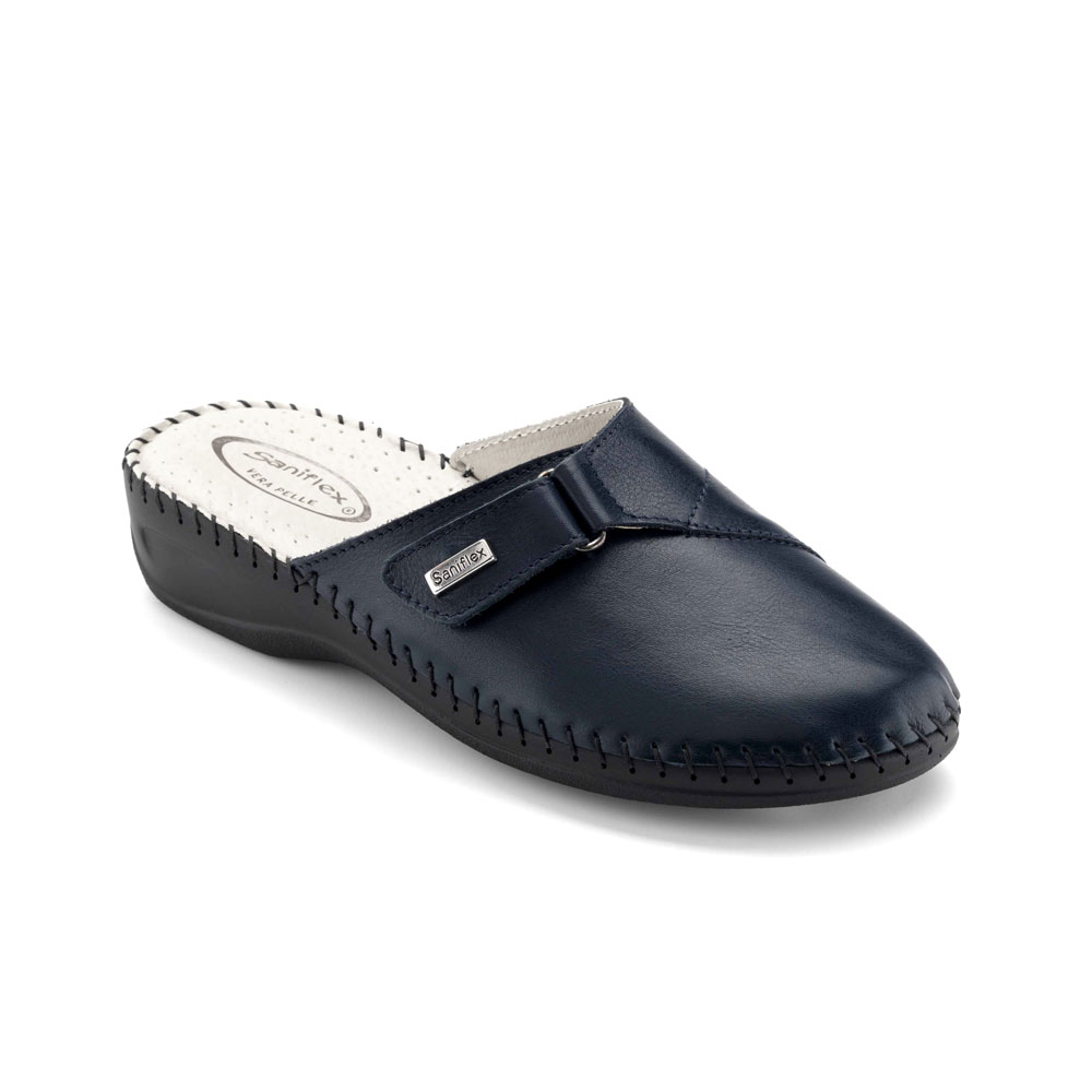 Hand sewn Slipper for women, with Calf leather Upper Hand sewn Slipper for women, with Calf leather Upper