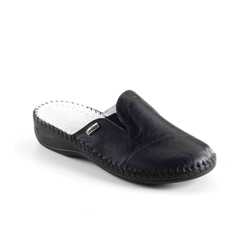 Hand sewn Slipper for women, with Calf leather Upper Hand sewn Slipper for women, with Calf leather Upper