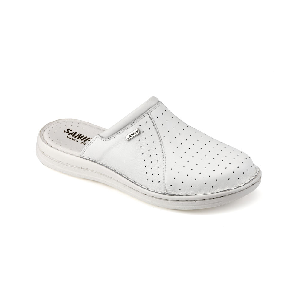 Hand sewn Slipper for men, with Calf leather Upper Hand sewn Slipper for men, with Calf leather Upper