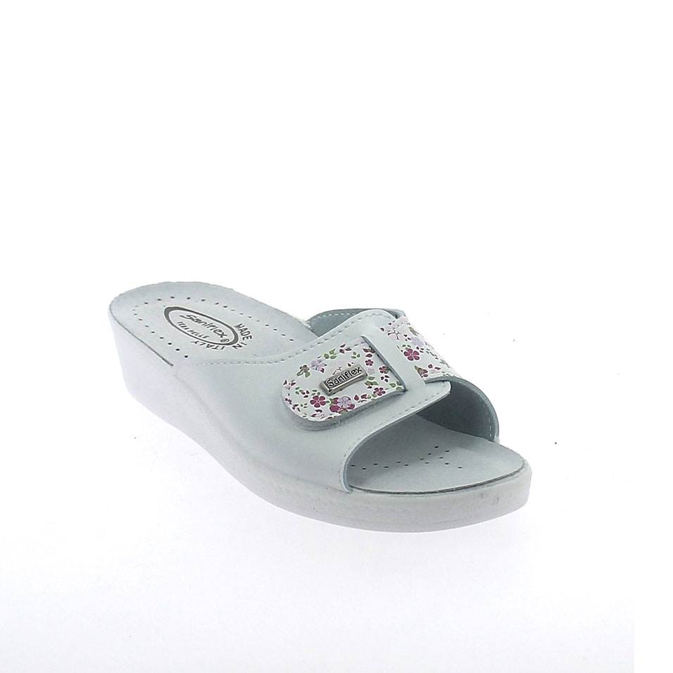 Summer slipper for women with padded insole