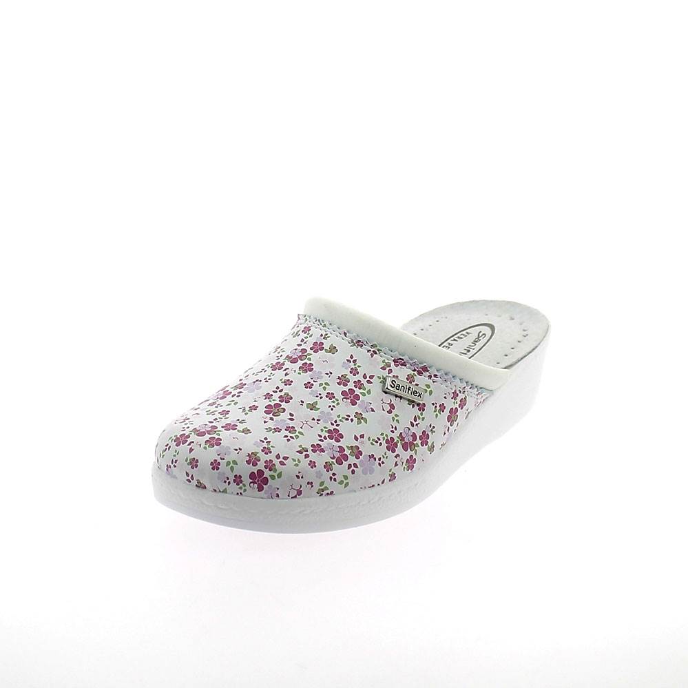 &quot;Floral &quot; line Slipper for women with closed toe upper and padded insole.
