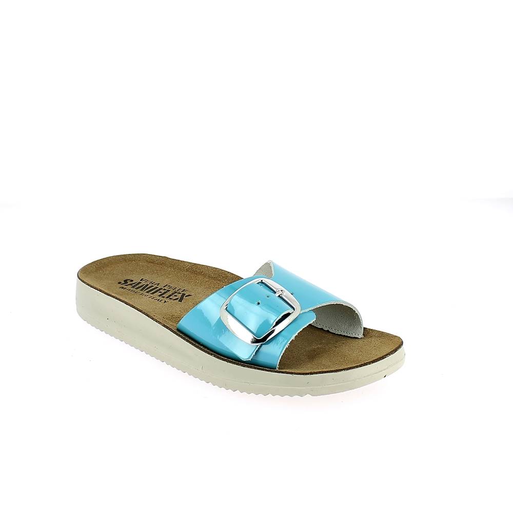 Art. 7107-M Summer slipper for women. Upper with buckle. Suede leather padded insole. Solid color outsole