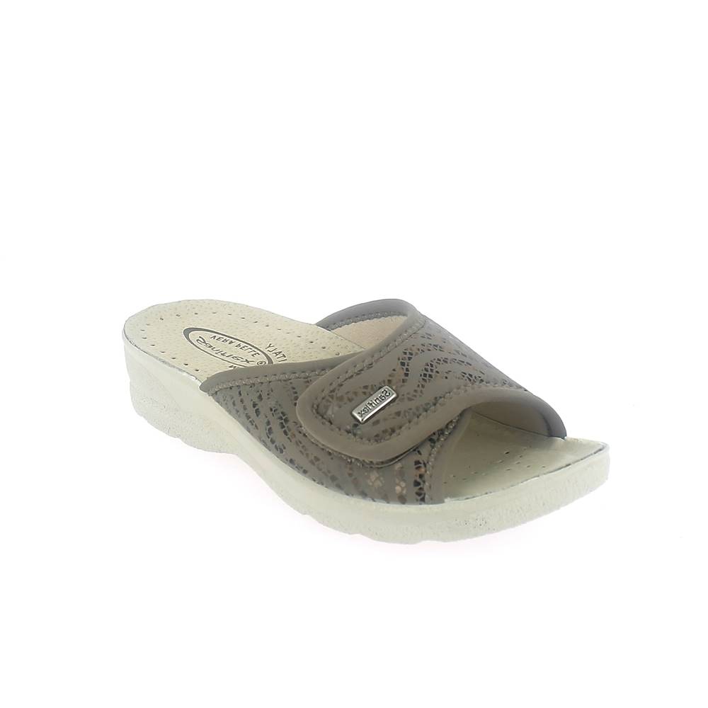 Art. 80829-10.  Ciabatta estivo donna. Tomaia ELASTICIZZATA con velcro. Sottopiede imbottito.  Calzata larga