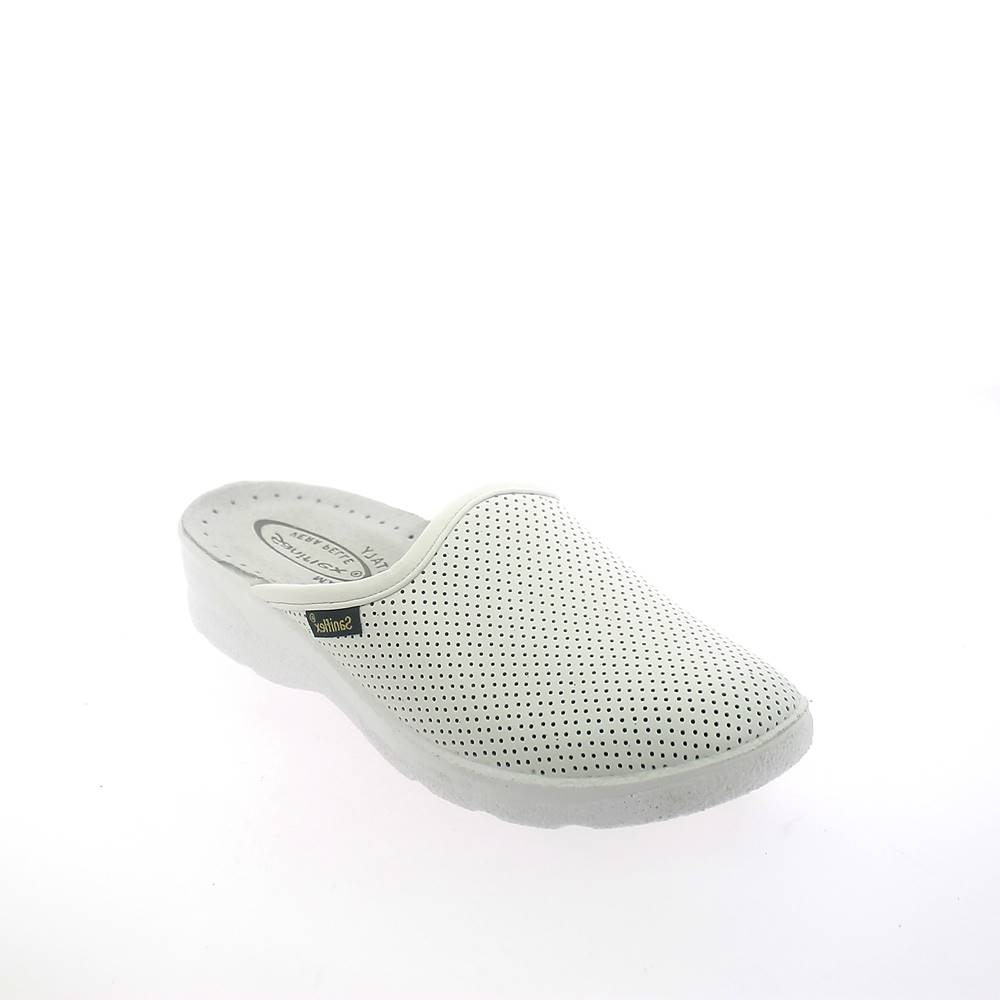 Art. 8310-10.  Comfort closed toe slipper for woman with perforated STRETCH upper.