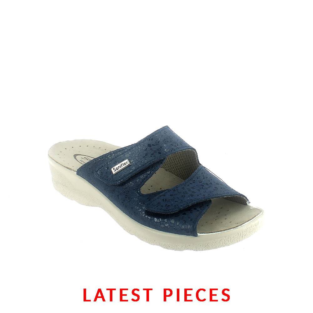 Art. 83223-10 Summer comfort  slipper for women. Upper with velcro fastener. Padded insole. Wide fit