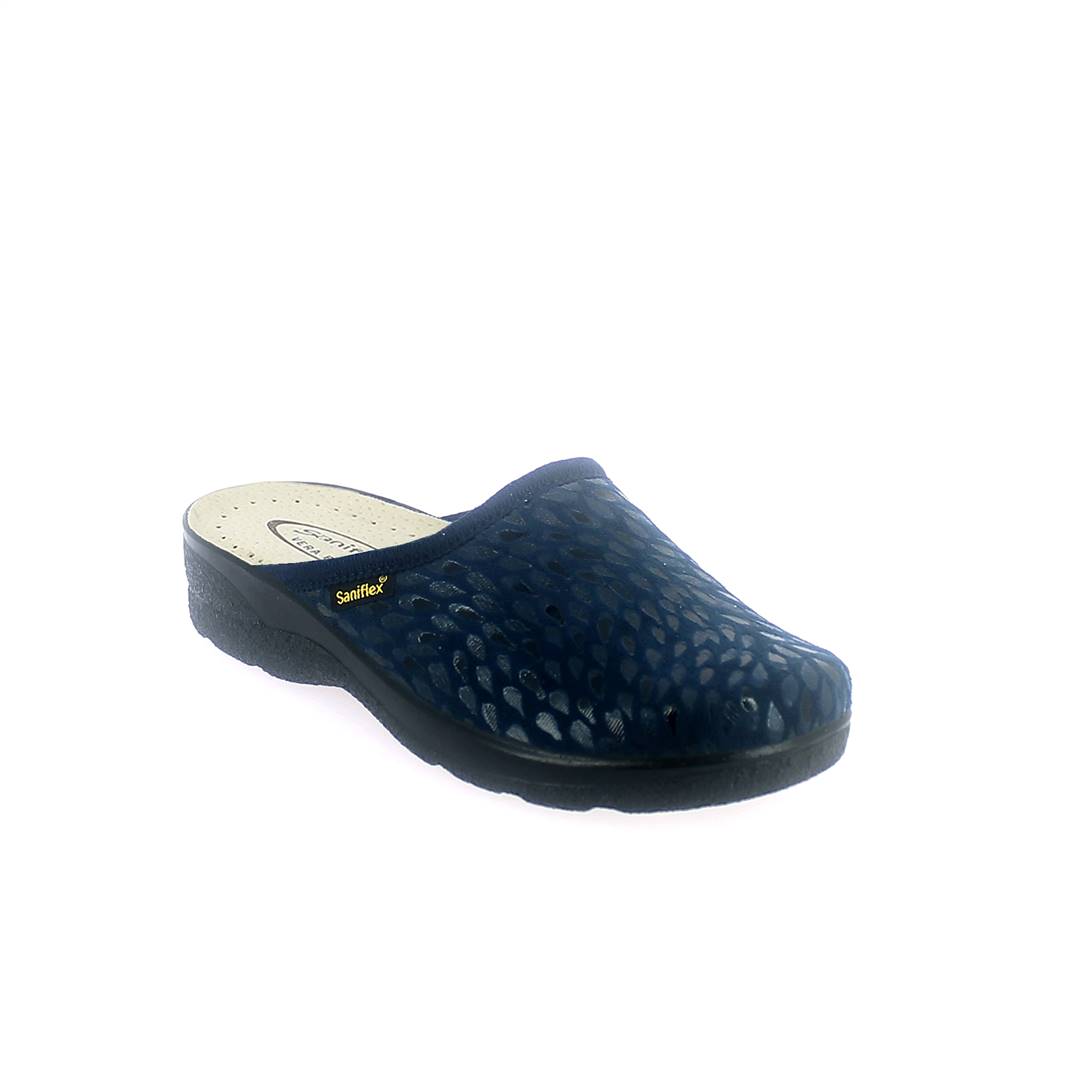 Art. 8336-10 Winter comfort  slipper for women. Suede printed upper. Felt lining, padded insole.
