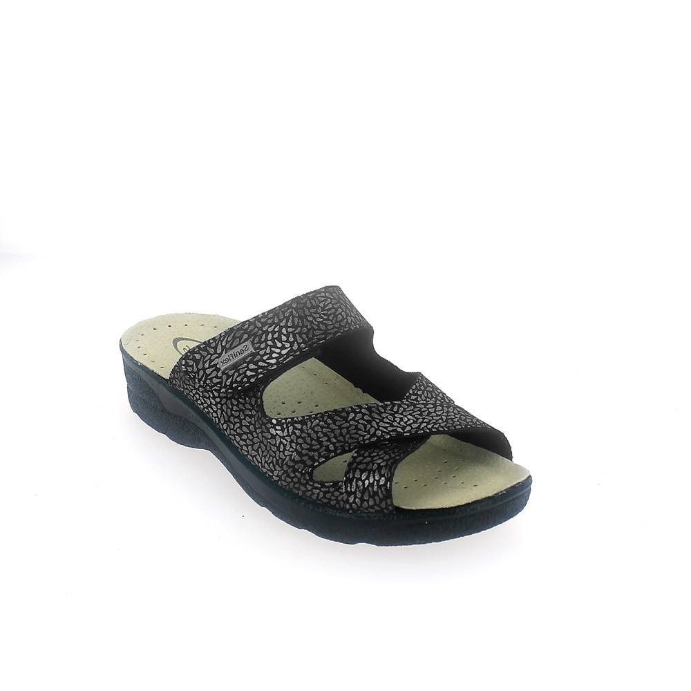 Art. 85235-10 Summer comfort  slipper for women. Upper with velcro fastener. Padded insole. Wide fit