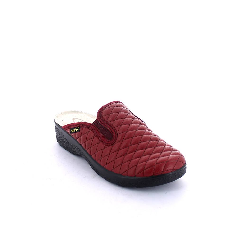 Art. 8624-10 Winter comfort  slipper for women. Synthetic shipskin upper with elastic bands. Padded leather insole.