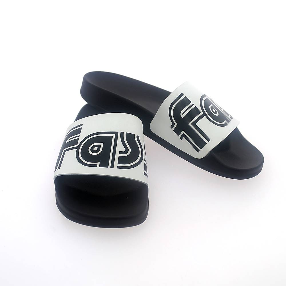 Art. 88.55 Summer slipper with branded band and polyurethane sole Art. 88.55 Summer slipper with branded band and polyurethane sole
